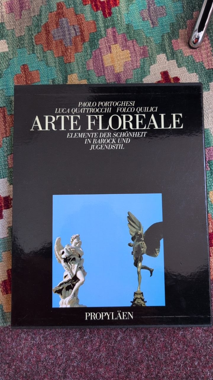 covers/bk0015-arte-floreale.jpg
