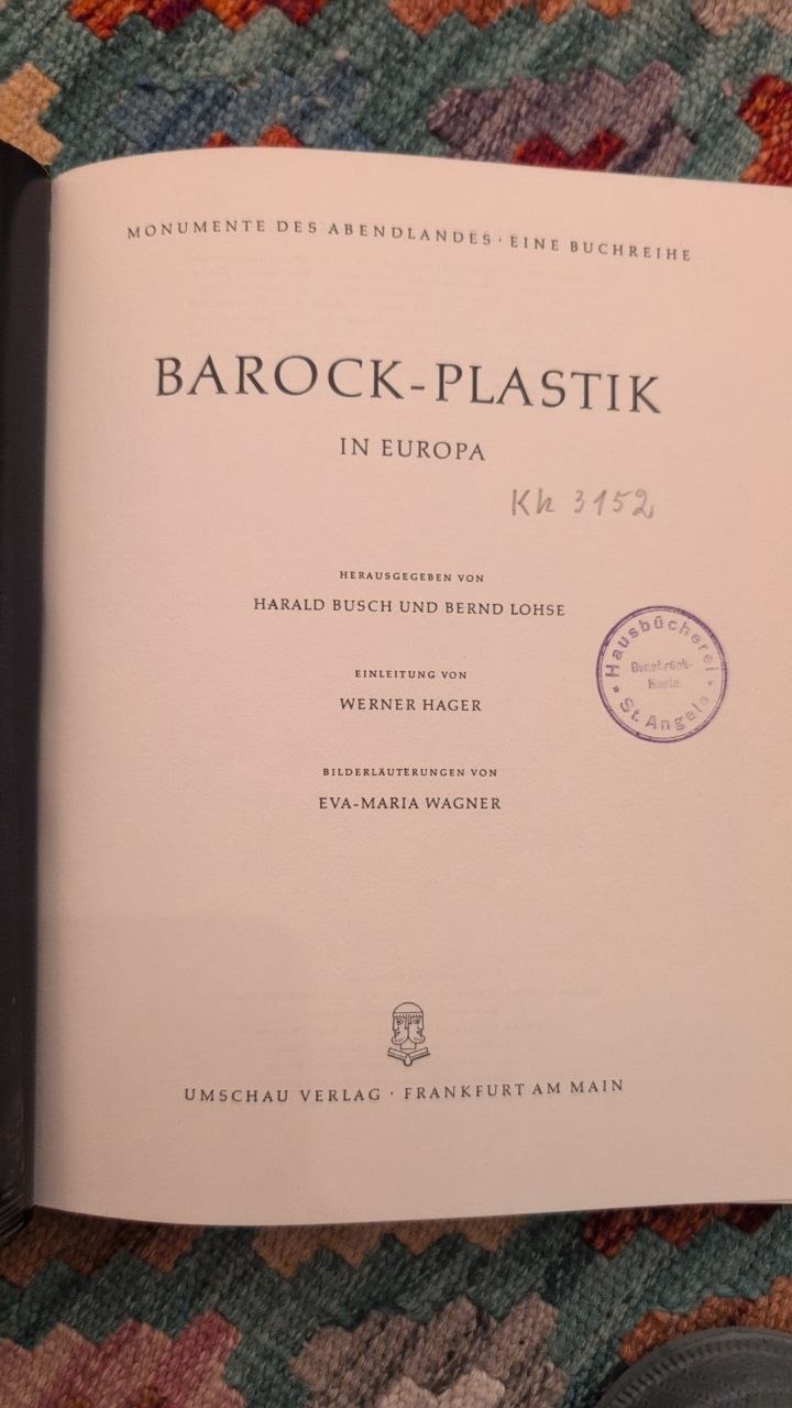 ../covers/bk0063-barock-plastik-europa.jpg