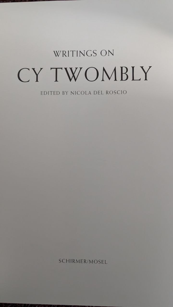 ../covers/bk0088-writings-on-cy-twombly.jpg