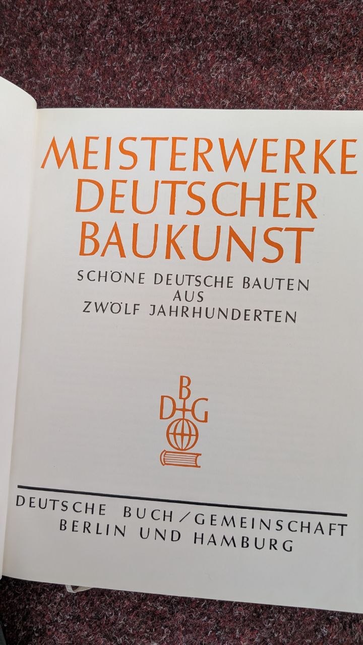 ../covers/bk0096-meisterwerke-deutscher-baukunst.jpg