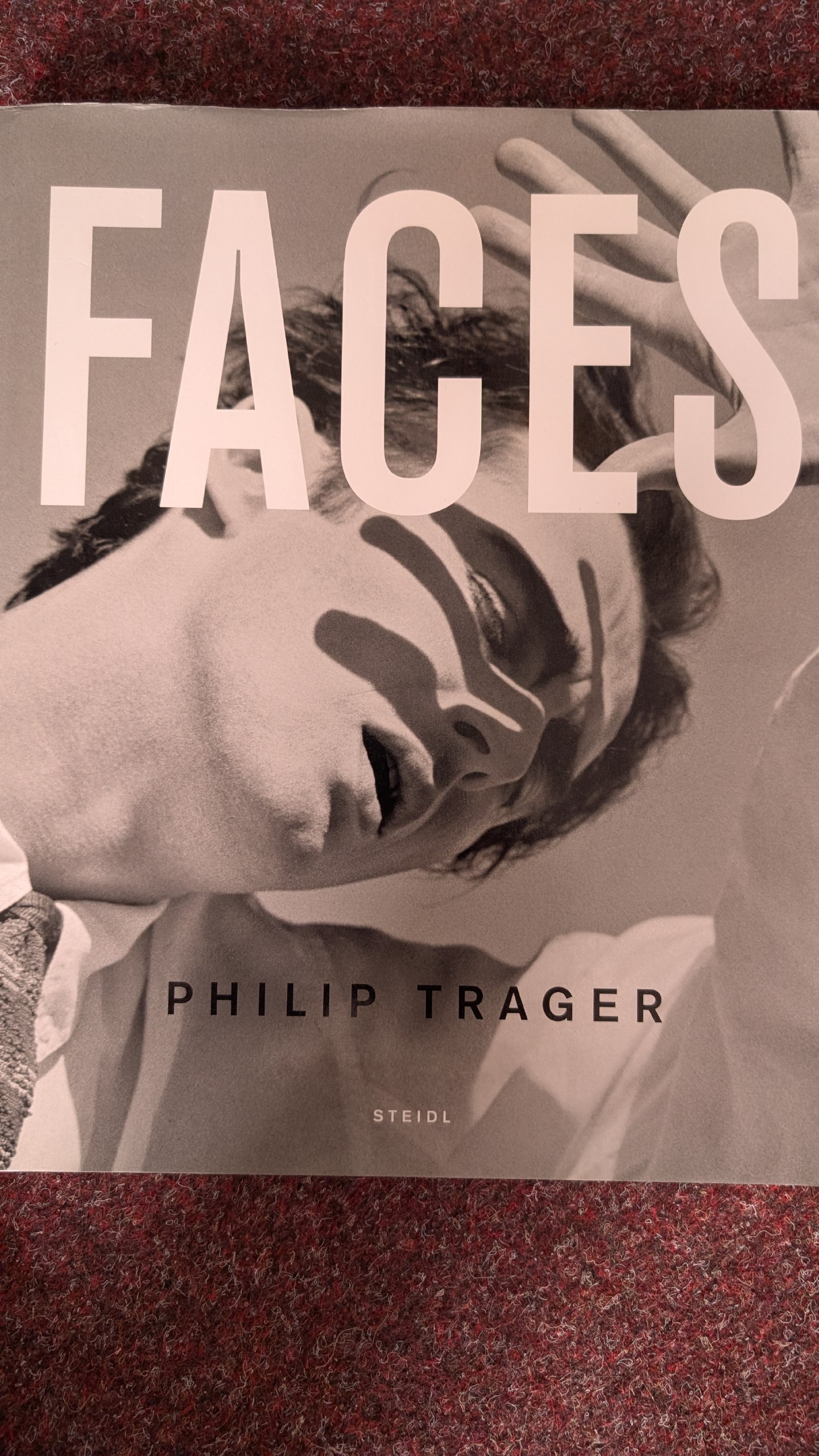 ../covers/bk0107-faces.jpg